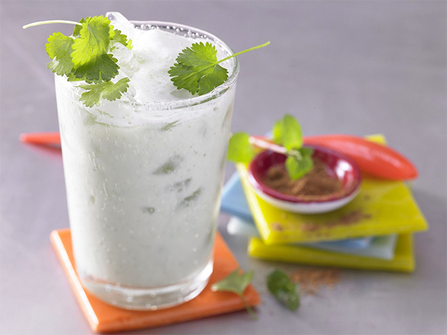 recette Smoothie au yaourt menthe et coriandre