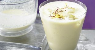 Recette smoothie pêche-yaourt au lait de coco